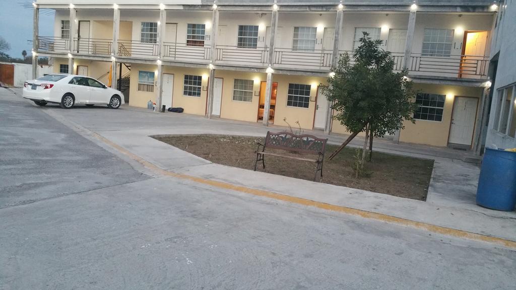 Hotel Estrella Matamoros  Extérieur photo